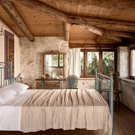 Vafias - Tranquil Location, Ideal For Large Groups, By Zantewize Lithakia (Zakynthos)