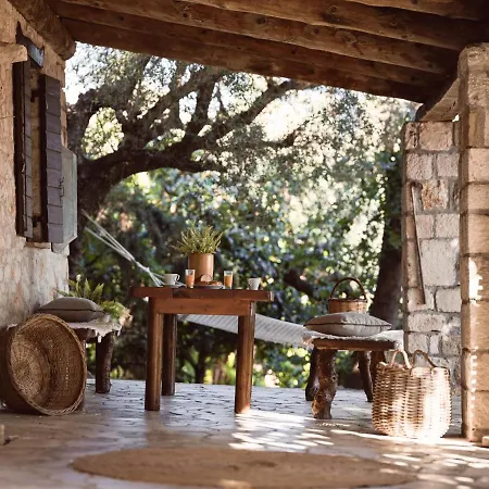 Vafias - Tranquil Location, Ideal For Large Groups, By Zantewize