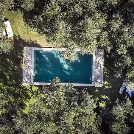 Vafias - Tranquil Location, Ideal For Large Groups, By Zantewize *