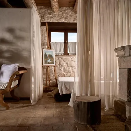 Vafias - Tranquil Location, Ideal For Large Groups, By Zantewize Villa Lithakia (Zakynthos)