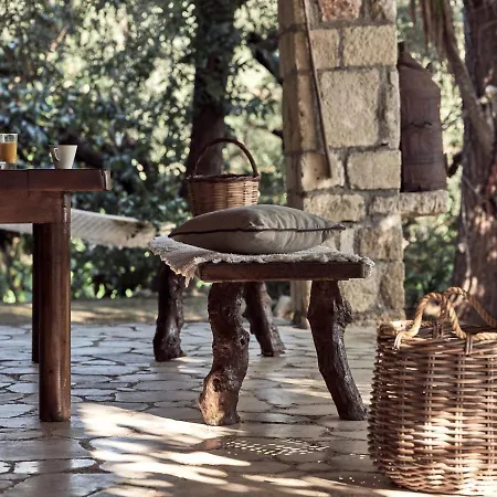 Vafias - Tranquil Location, Ideal For Large Groups, By Zantewize Lithakia