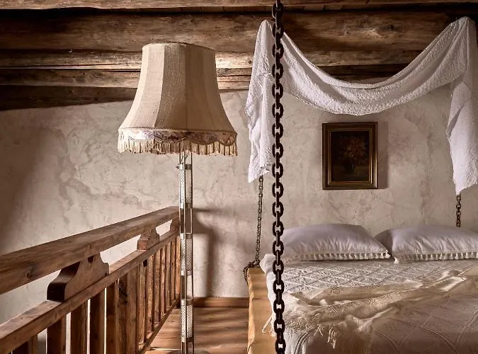 Vafias - Tranquil Location, Ideal For Large Groups, By Zantewize *